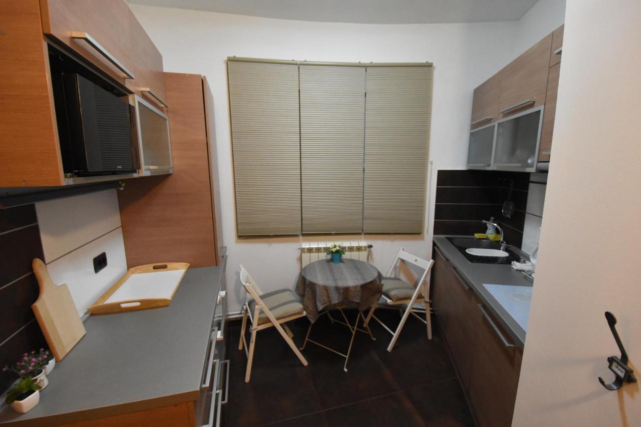 Charming Flat With Soul Lägenhet Belgrad Exteriör bild